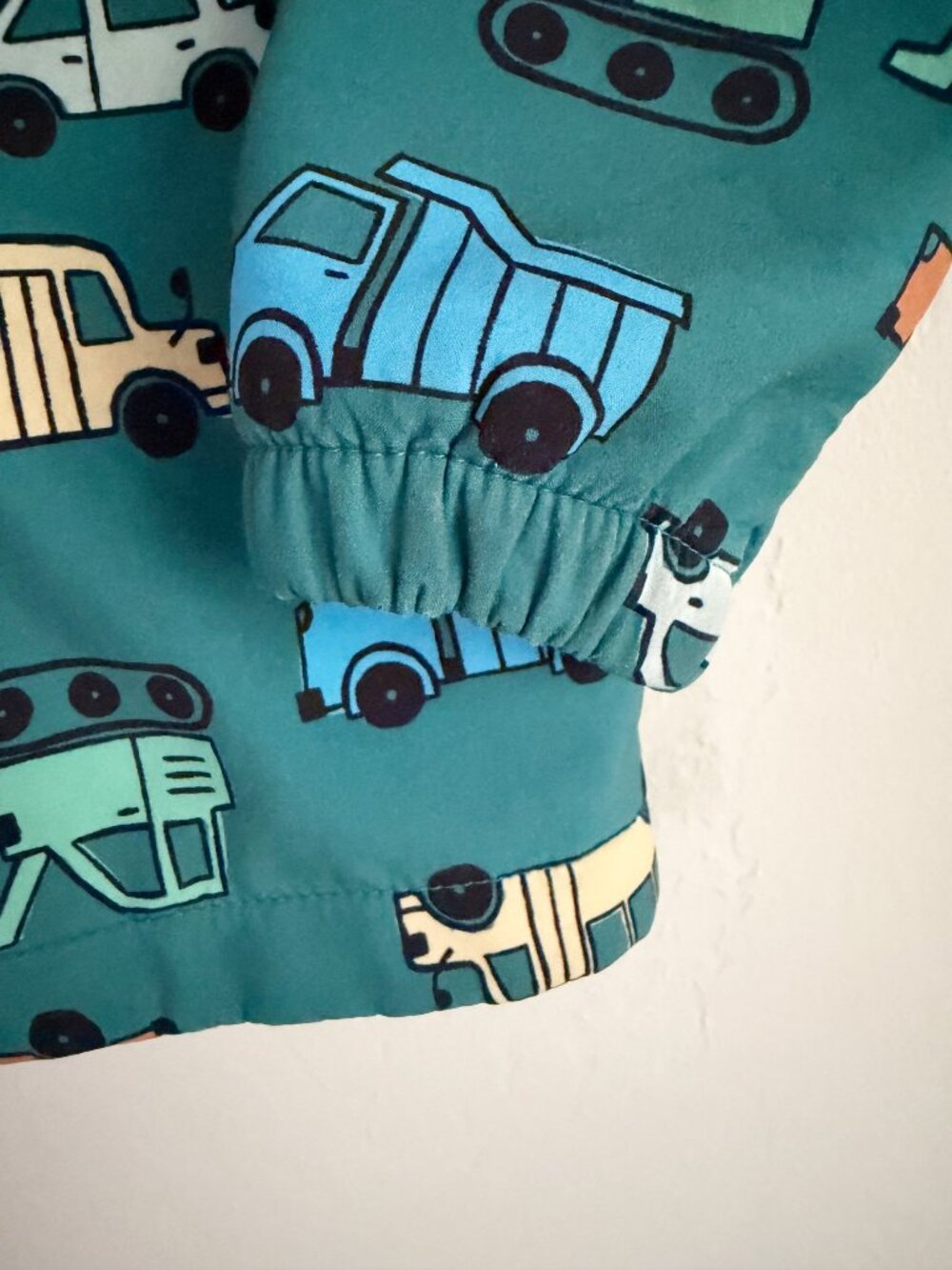 Cat & Jack Softshell Jacket • 2T - Picture 3 of 4